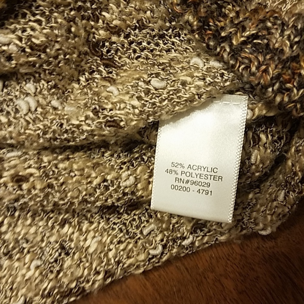 πΈπ§£π Christopher & Banks Button down Cardigan - Picture 7 of 8